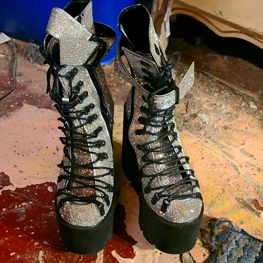 Dolls kill Crystal traitor boots